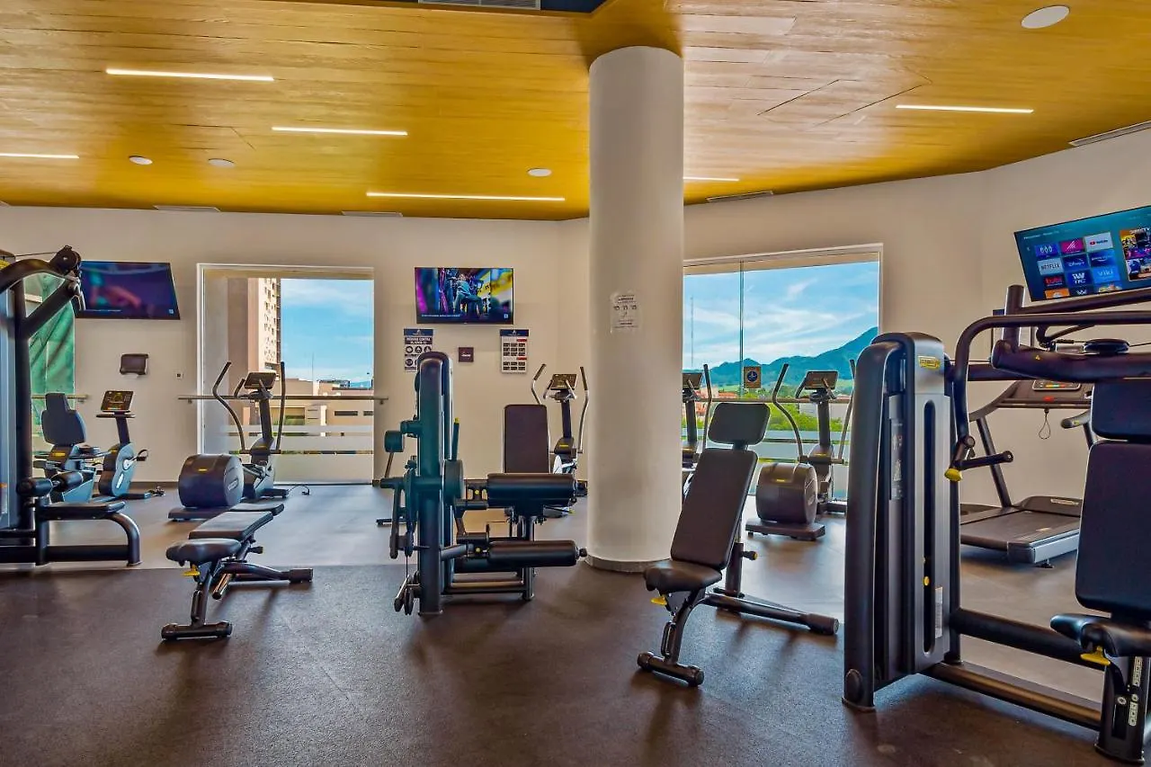 Harbor 171 Oceanfront Residences #3009 푸에르토 발라타 호텔
